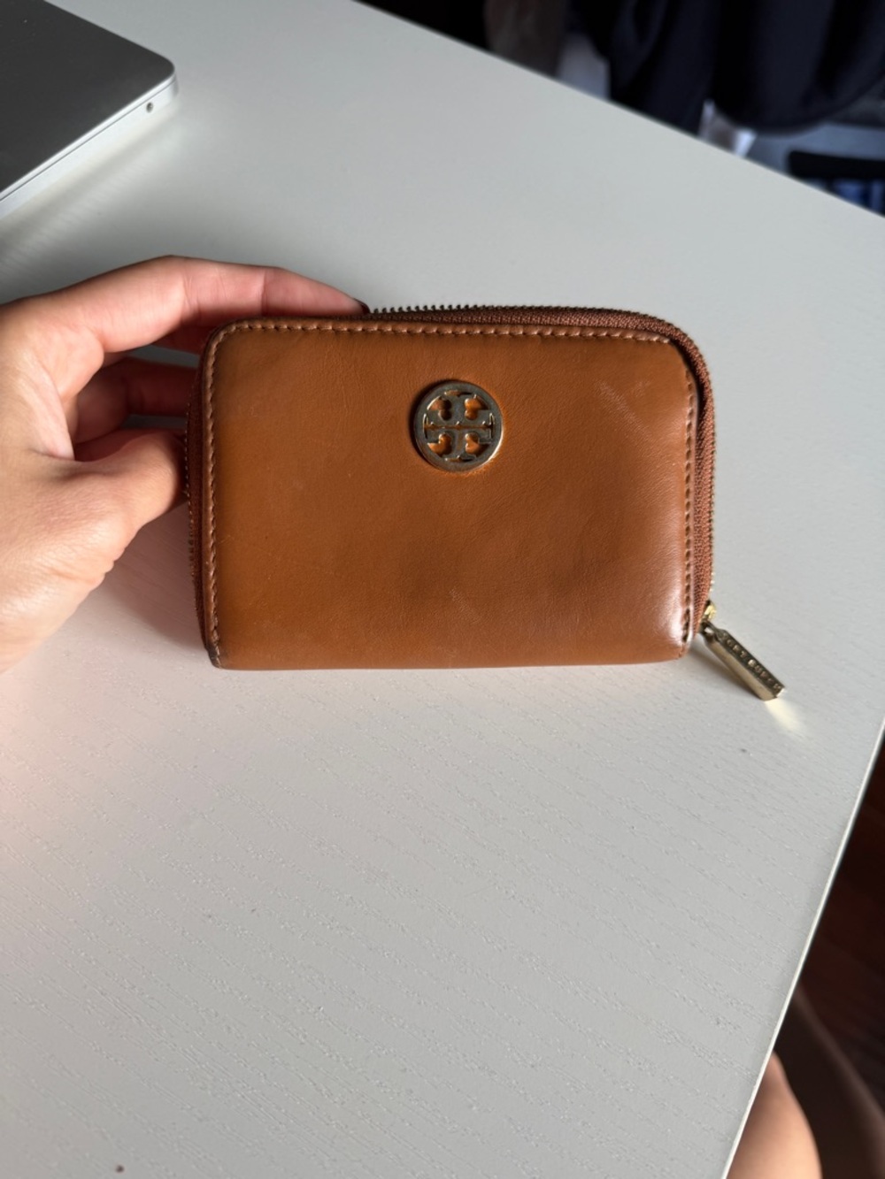 Tory Burch Cognac Leather Zip Card Case with Key Ring - Picture 4 of 7